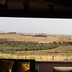 Mandrascava Villa *